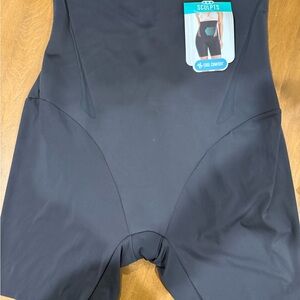 Maidenform Black Shapewear